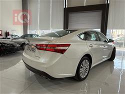 تويوتا أفالون